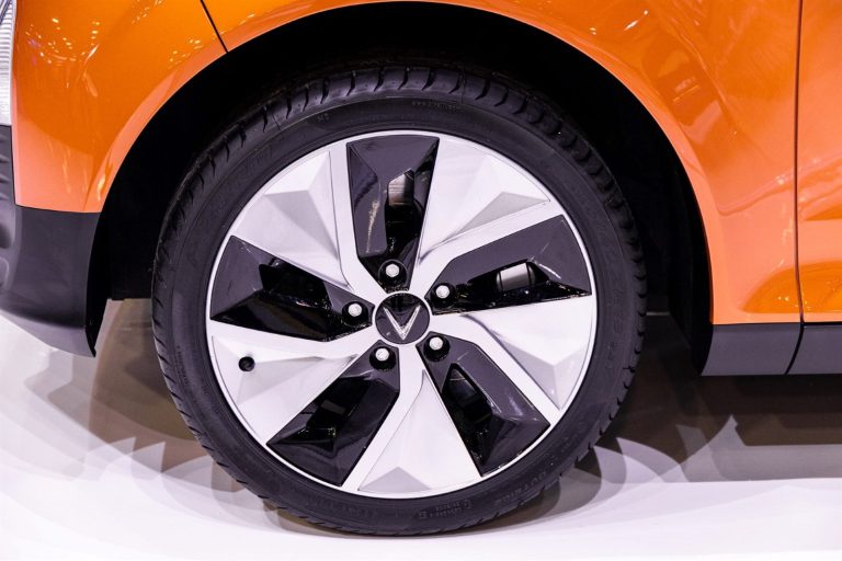 vf5 14 VinFast VF5 8