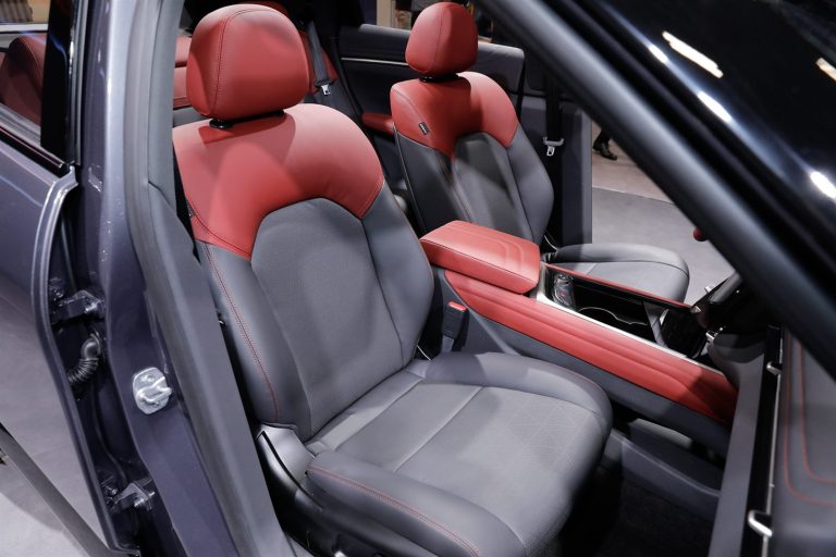 vf7 12 VinFast VF7 8 1