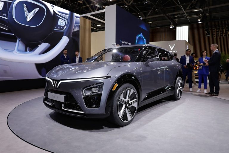 vf7 16 VinFast VF7 1 1