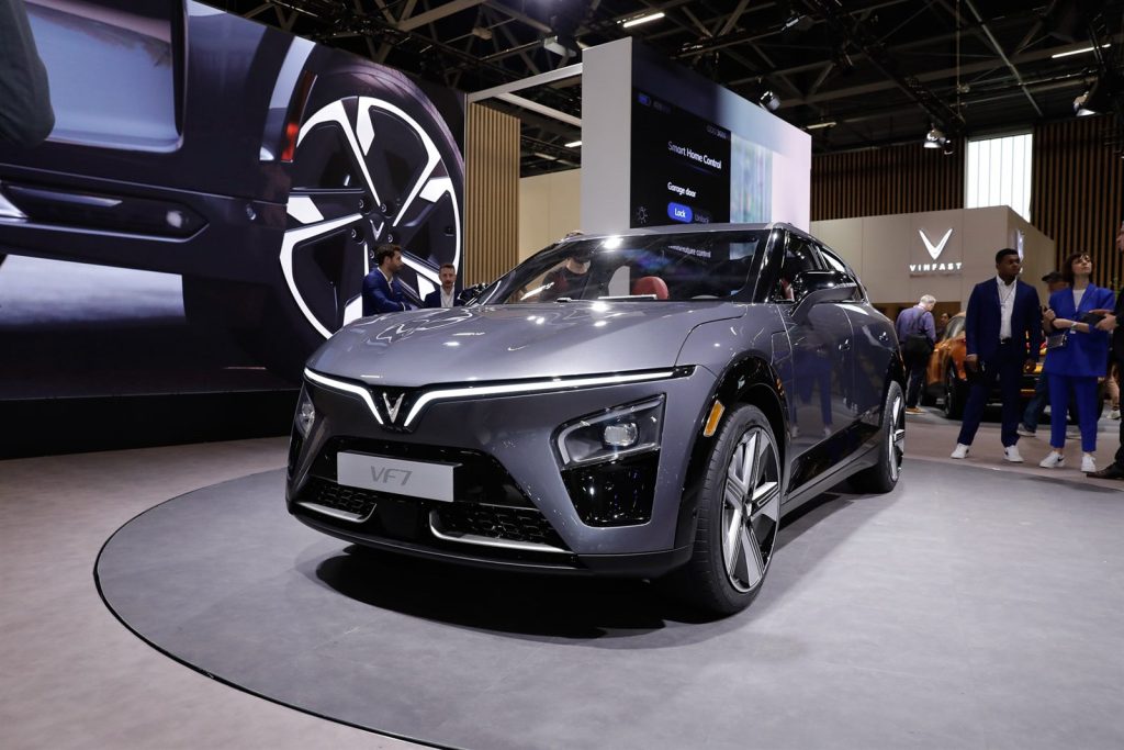 vf7 39 VinFast VF7 6 1